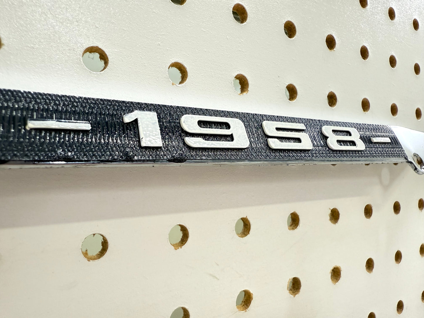 1958 CHEVY IMPALA GM LICENSED VINTAGE FRONT REAR LICENSE PLATE HOLDER RETAINER FRAME WITH DUAL BOWTIE LOGOS