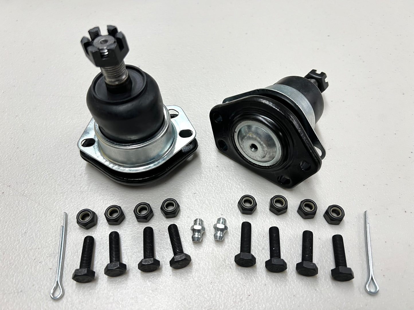 PREMIUM HEAVY DUTY  UPPER BALL JOINT 4HOLE (CHEVY IMPALA , CADI , GBODY) 1PAIR / RAW FINISH