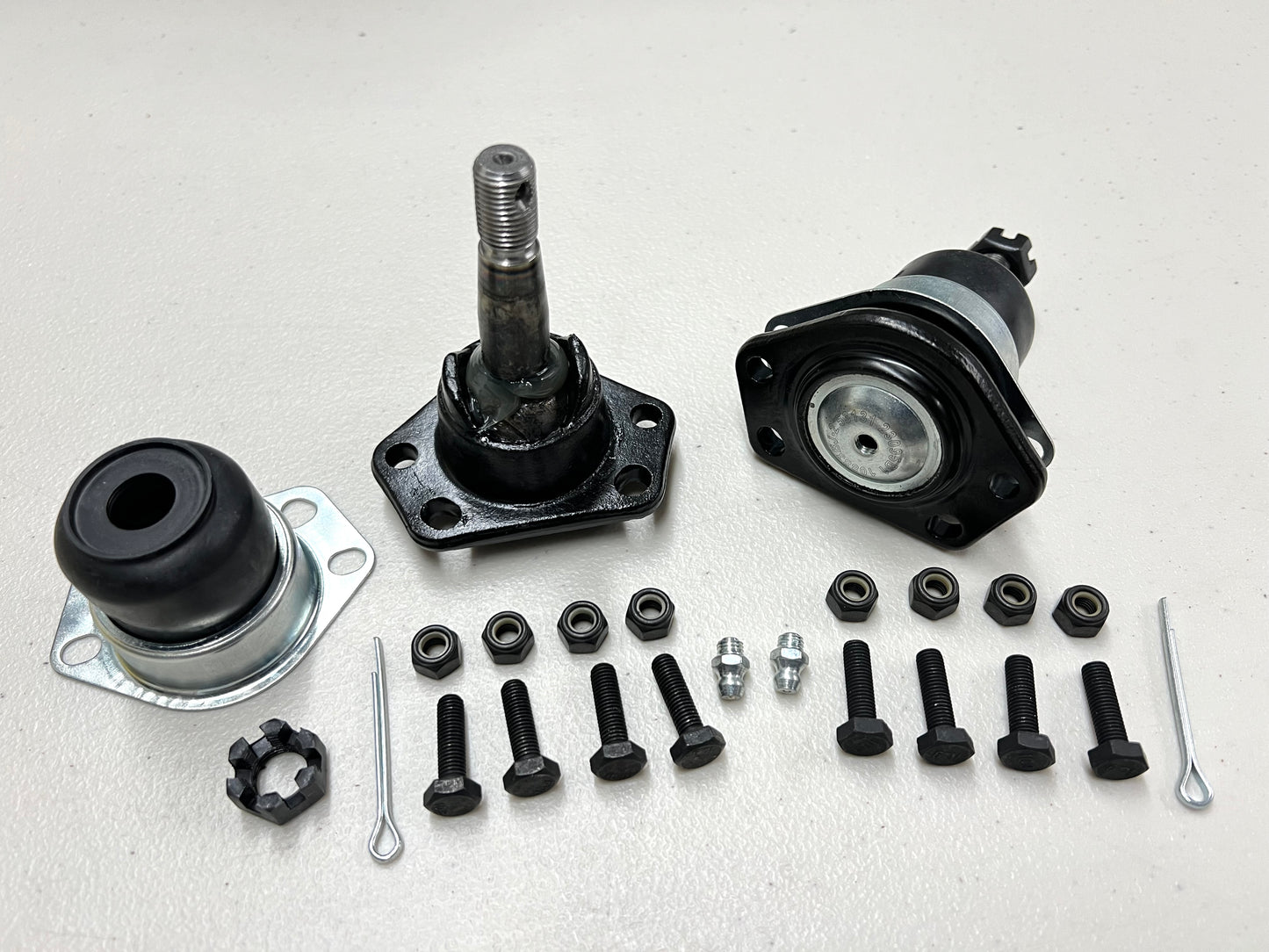 PREMIUM HEAVY DUTY  UPPER BALL JOINT 4HOLE (CHEVY IMPALA , CADI , GBODY) 1PAIR / RAW FINISH
