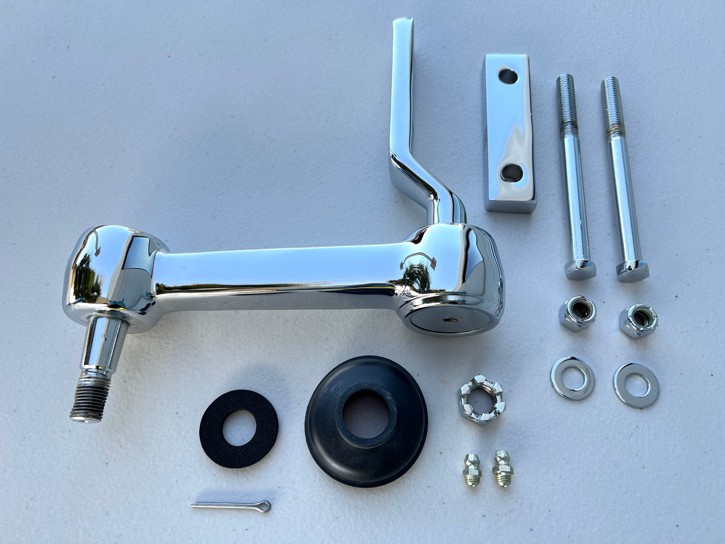 STANDARD 1961-1964 GM Chevrolet Impala, Bel Air, Biscayne Idler Arm / CHROME FINISH