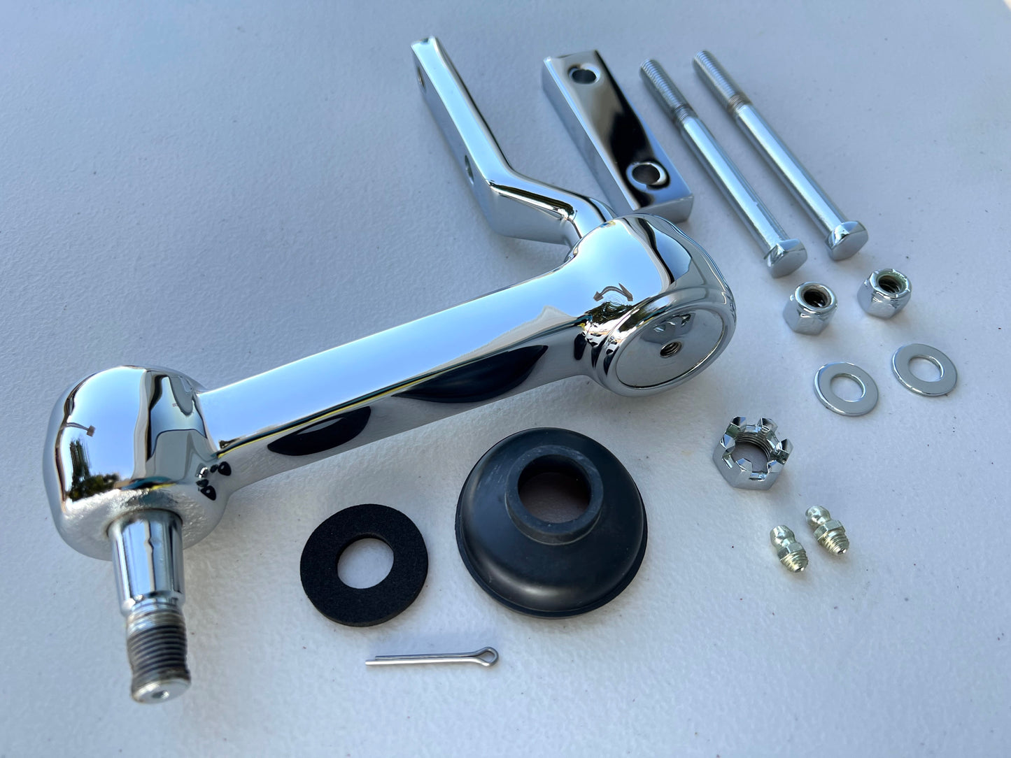 STANDARD 1961-1964 GM Chevrolet Impala, Bel Air, Biscayne Idler Arm / CHROME FINISH