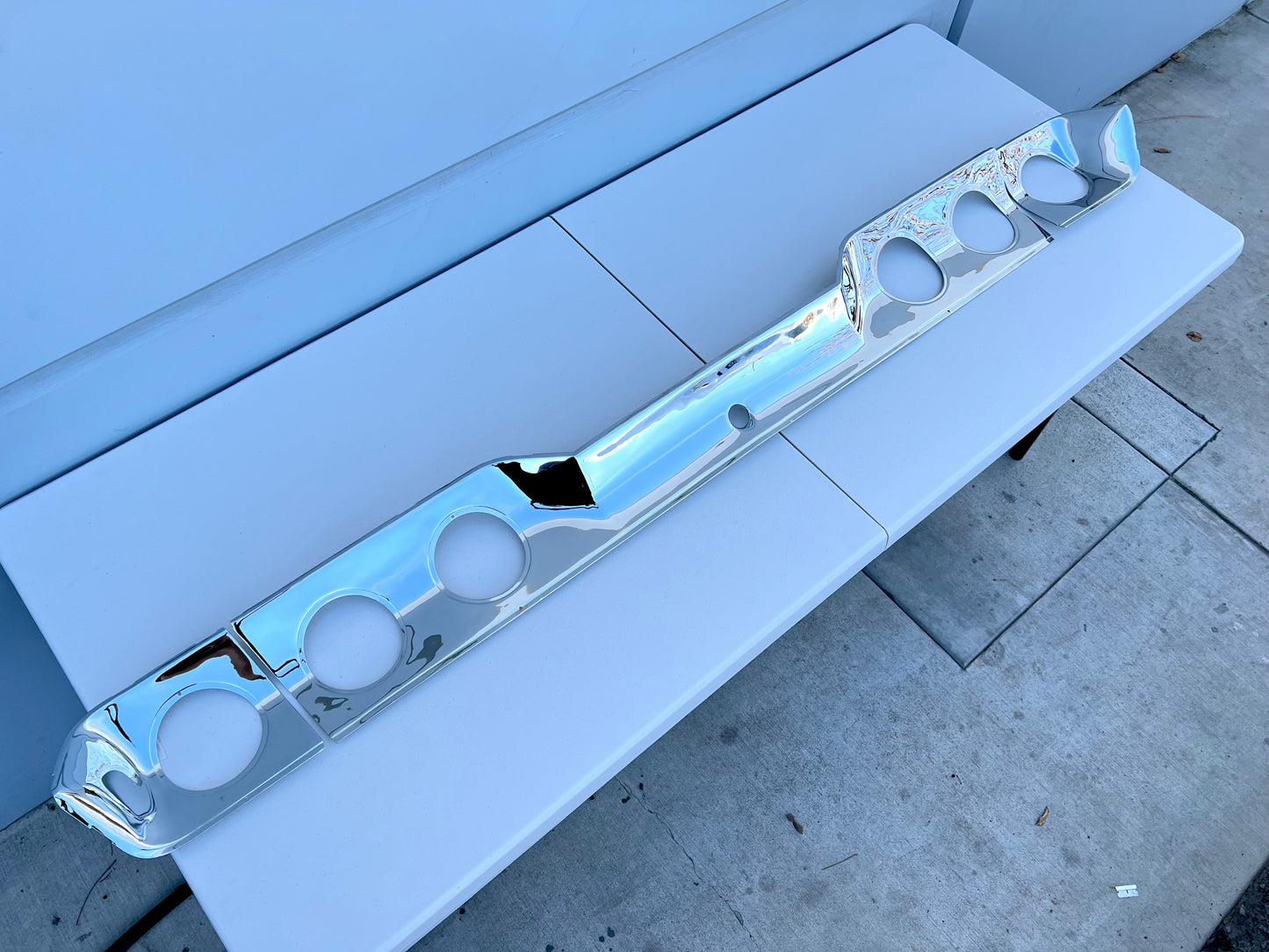 1963 CHEVY IMPALA REAR TRUNK LID PANEL & TAILLIGHT COVE TRIM INSERTS 3PC COMPLETE SET (OEM / ORIGINAL) / CHROME FINISH