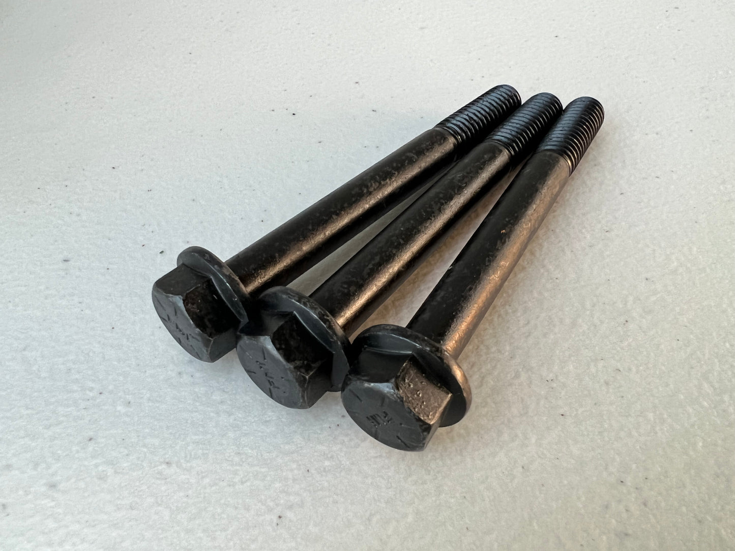 DIRECT FIT BOLT-ON POWER STEERING GEARBOX 500 SERIES / BLACK COAT FINISH GEAR BOX (1958-64 GM CHEVY FULL SIZE IMPALA BELAIR BISCAYNE)