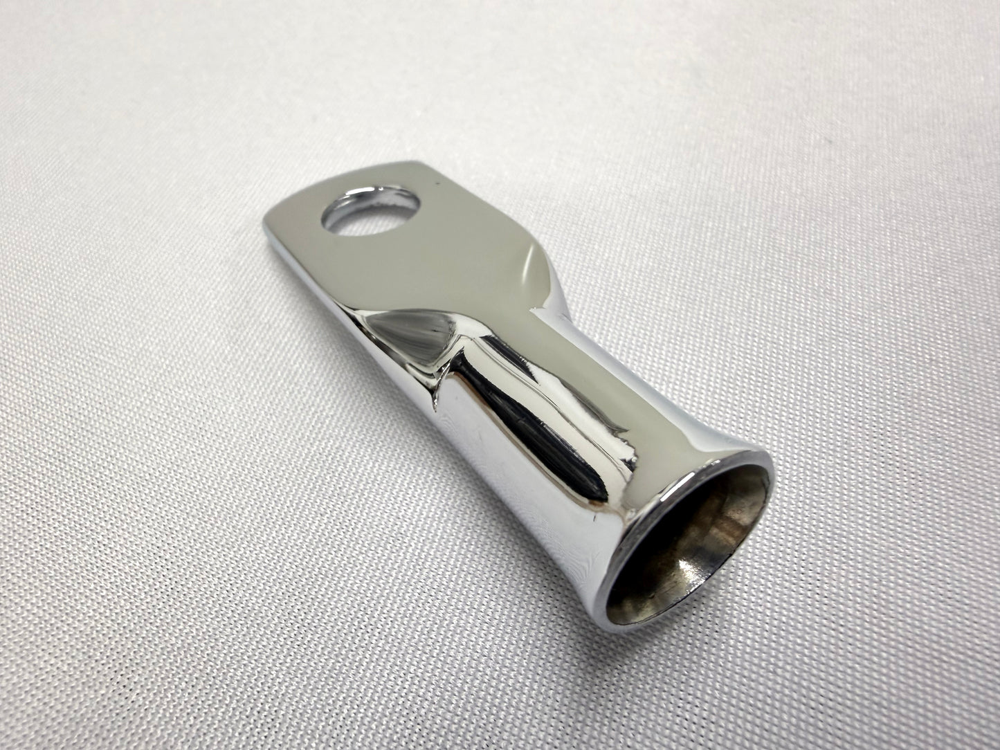 2/0 GAUGE BATTERY CABLE END, LUG 3/8 STUD 1PC / TRIPLE CHROME PLATED / LOWRIDER HYDRAULICS