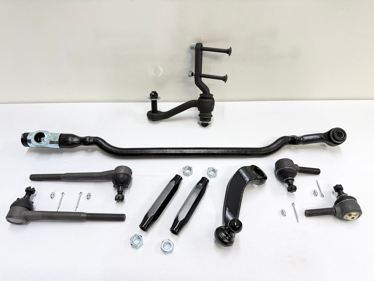 1955-57 GM CHEVY CHEVROLET BEL AIR NOMAD 210 150 TRI FIVE STANDARD COMPLETE STEERING LINKAGE KIT W/ BLACK ANODIZED SLEEVES