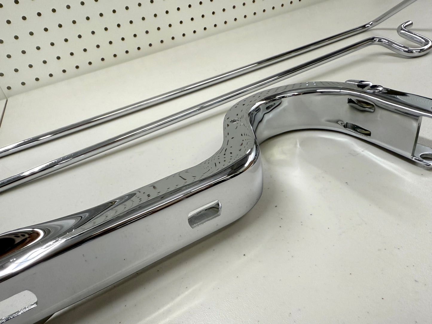 1961-64 CHEVY IMPALA / FULL SIZE TRUNK LID HINGES AND TORQUE RODS SET / CHROME FINISH [ORIGINAL OEM RESTORED]