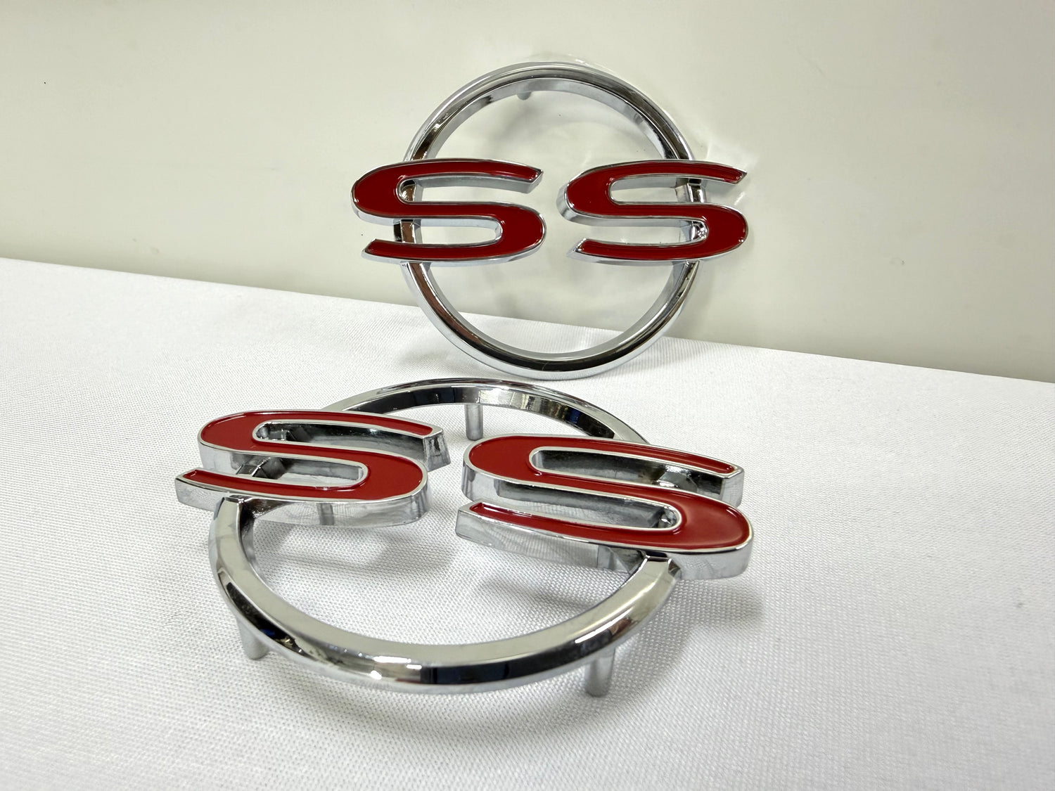 1964 CHEVROLET CHEVY IMPALA SS SUPER SPORT REAR QUARTER PANEL BODY EMBLEMS 1PAIR [NEW]