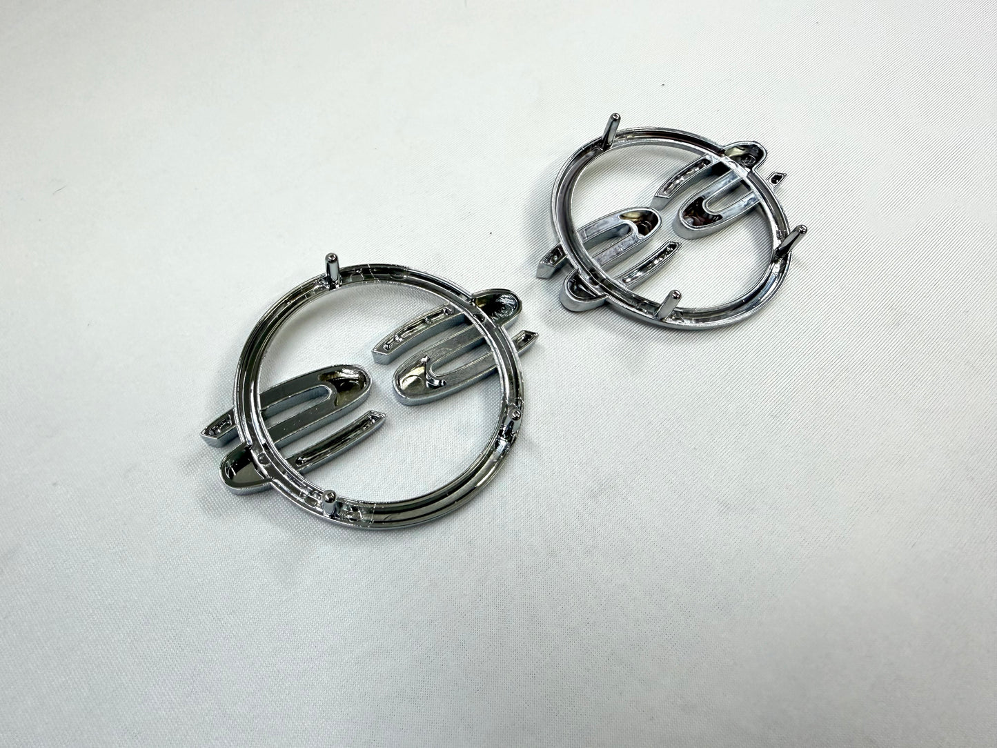 1964 CHEVROLET CHEVY IMPALA SS SUPER SPORT REAR QUARTER PANEL BODY EMBLEMS 1PAIR [NEW]