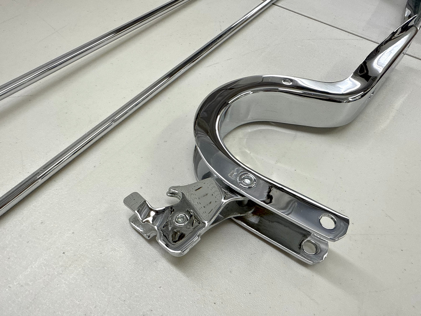 1961-64 CHEVY IMPALA / FULL SIZE TRUNK LID HINGES AND TORQUE RODS SET / CHROME FINISH [ORIGINAL OEM RESTORED]