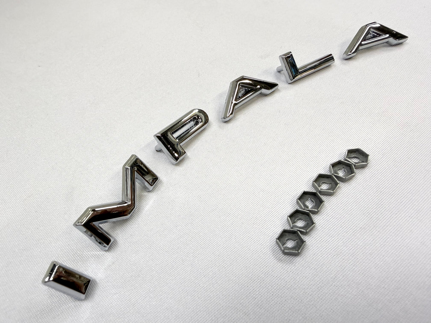 1964 CHEVROLET CHEVY IMPALA / FULL SIZE "IMPALA" REAR QUARTER PANEL LETTER EMBLEM LH or RH ONE SIDE [NEW]