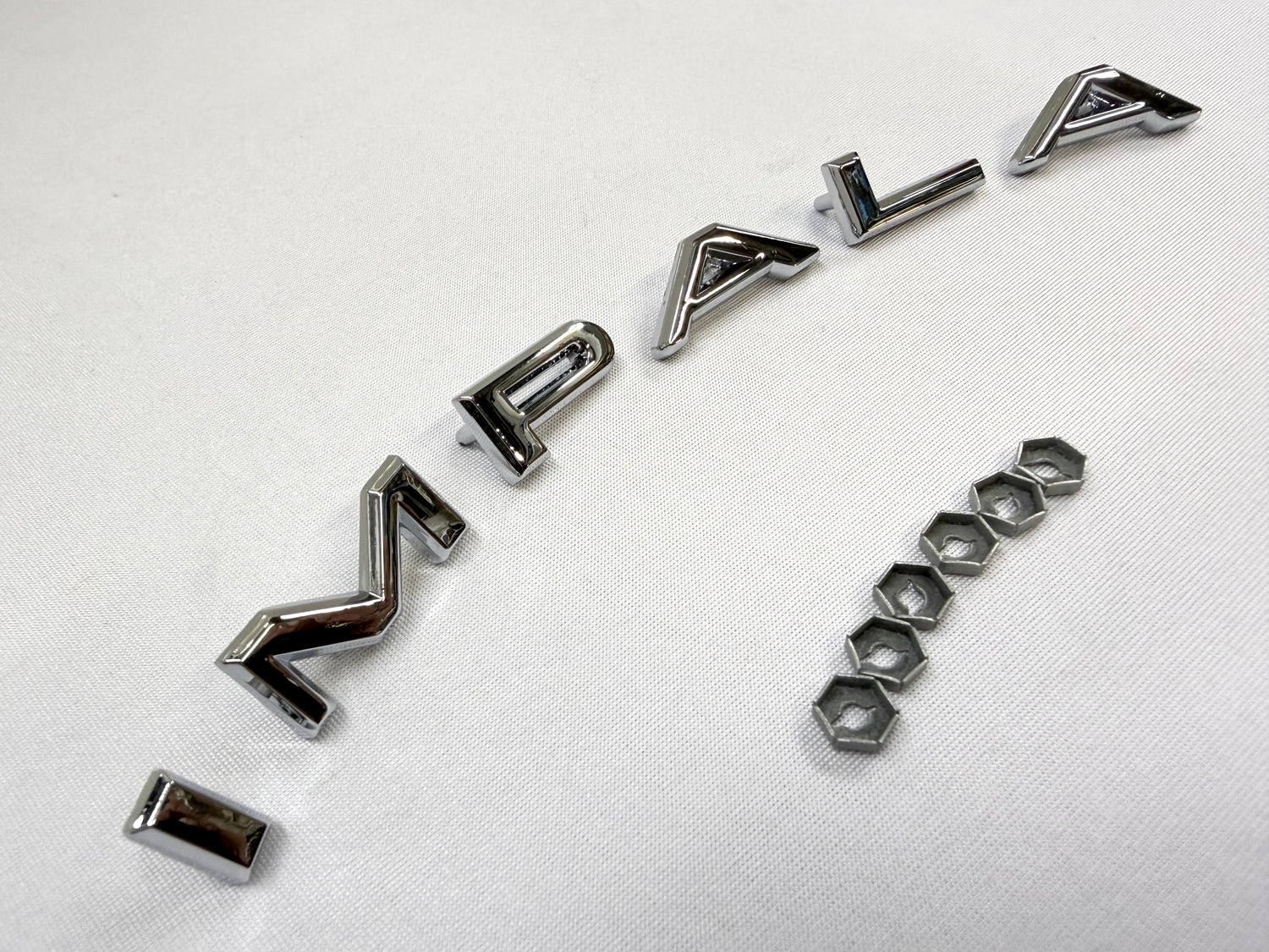 1964 CHEVROLET CHEVY IMPALA / FULL SIZE "IMPALA" REAR QUARTER PANEL LETTER EMBLEM LH or RH ONE SIDE [NEW]