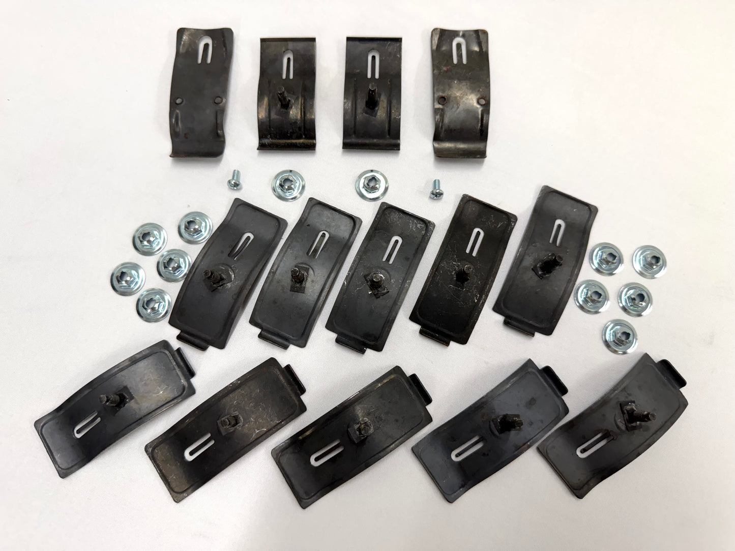 1964 CHEVROLET CHEVY IMPALA STANDARD TRUNK REAR COVE PANEL CLIP SET / REAR DECK MOLDING CLIP SET [NEW]