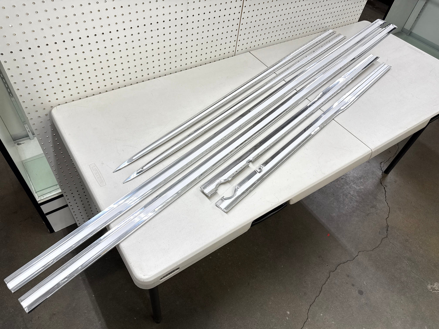 1962 CHEVY IMPALA / FULL SIZE 2 DOOR STANDARD BODY SIDE MOLDING SET 6PC [NEW][POLISHED]