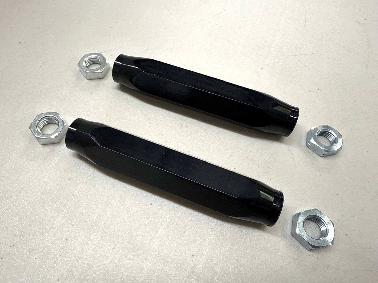1955-57 GM FULL SIZE BELAIR HIGH PERFORMANCE BILLET ALUMINUM TIE ROD END ADJUSTING SLEEVES 1 PAIR / BLACK ANODIZED FINISH