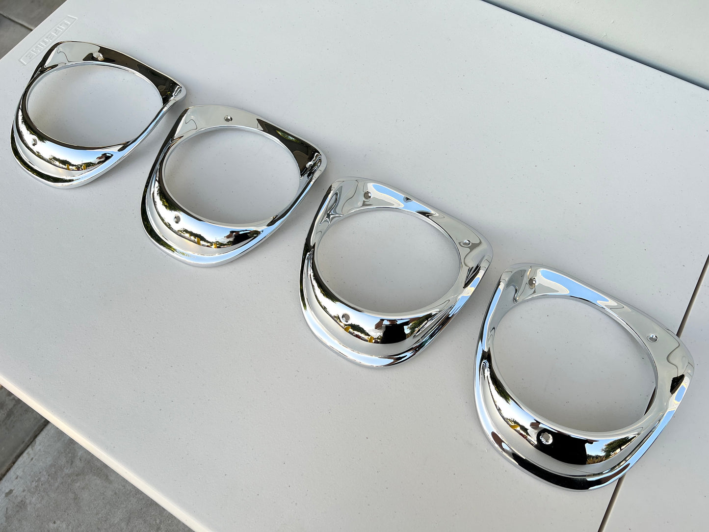 1963 CHEVY IMPALA HEADLIGHT BEZELS 4PC / CHROME FINISH [OEM/ORIGINAL]