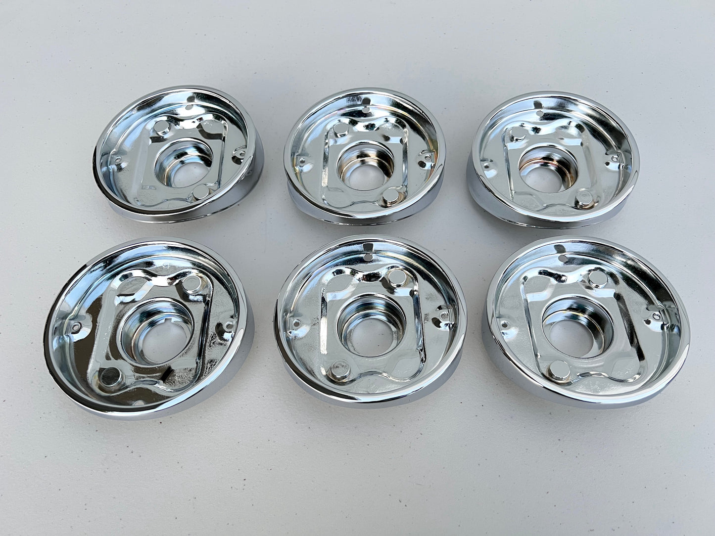 1963 CHEVY IMPALA TAIL LIGHT BEZELS 6PC / CHROME FINISH [GM ORIGINAL / OEM]