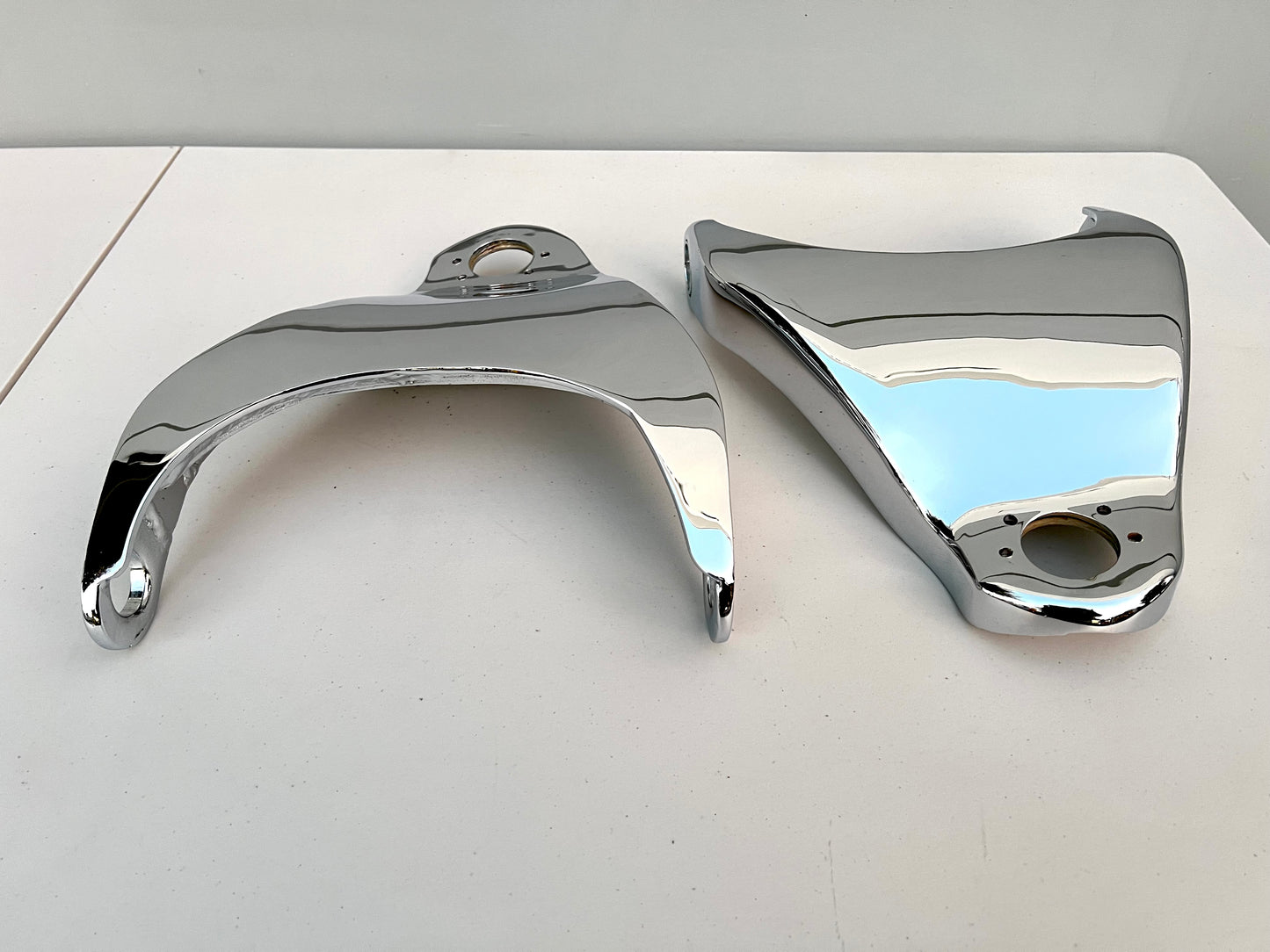 1958-1964 CHEVY IMPALA UPPER CONTROL ARMS 1.5 INCH EXTEND , REINFORCED AND MOLD FOR 4HOLE UPER BALL JOINTS 1PAIR [ORIGINAL / OEM] [CHROME FINISH]