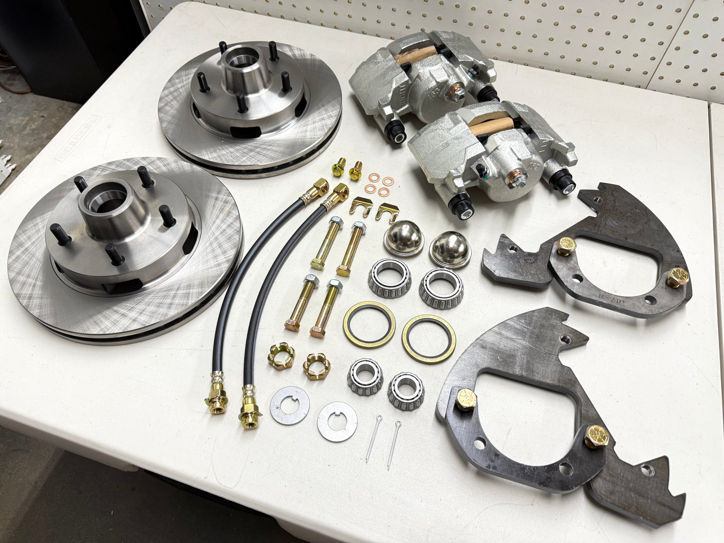 1955-57 CHEVY BEL AIR POWER BRAKE ZERO OFFSET BOLT-ON FRONT DISC BRAKE CONVERSION KIT [NEW]