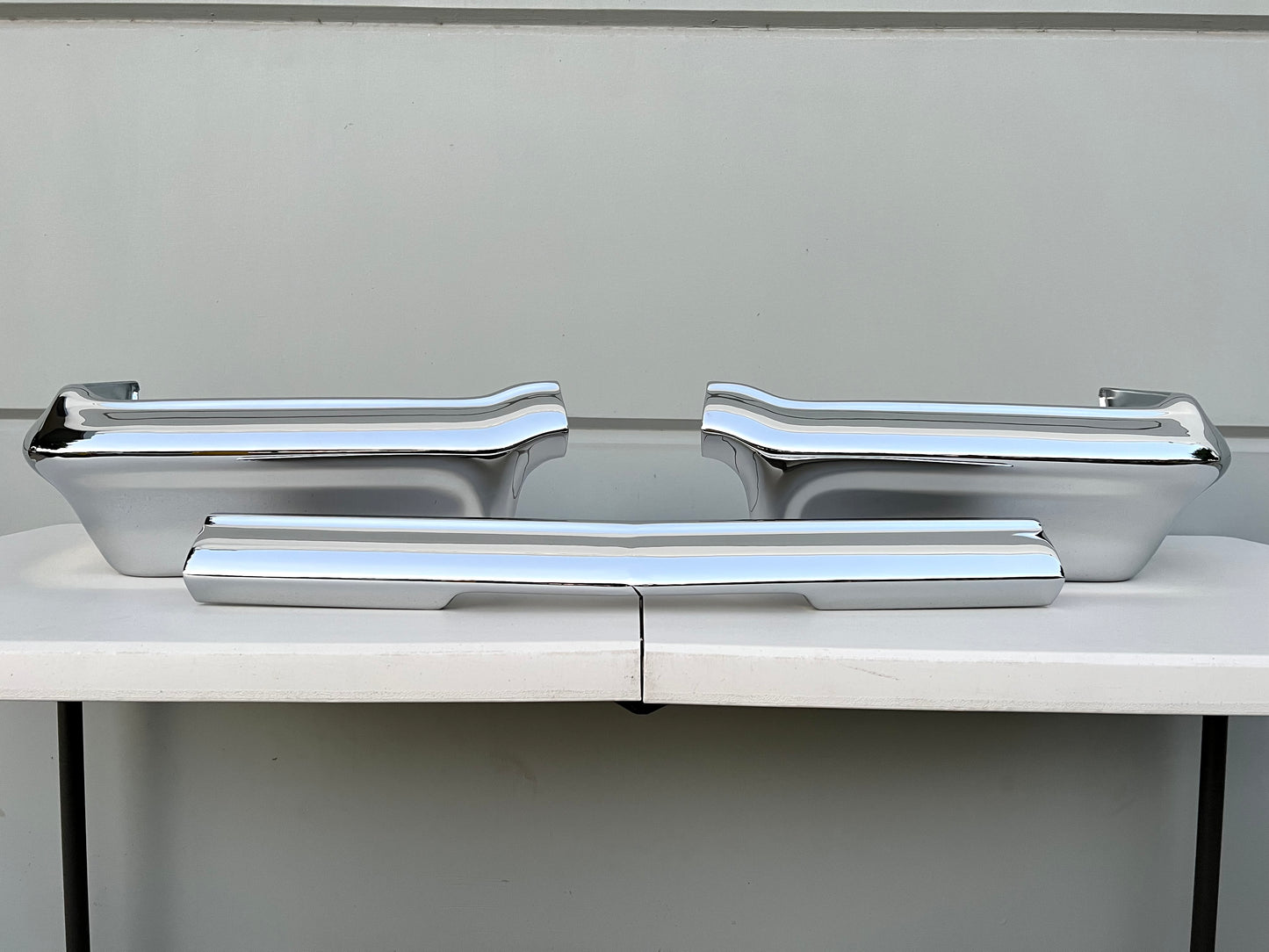 1963 CHEVY IMPALA / FULL SIZE FRONT BUMPER SET 3PC (CHROME FINISH / ORIGINAL OEM)