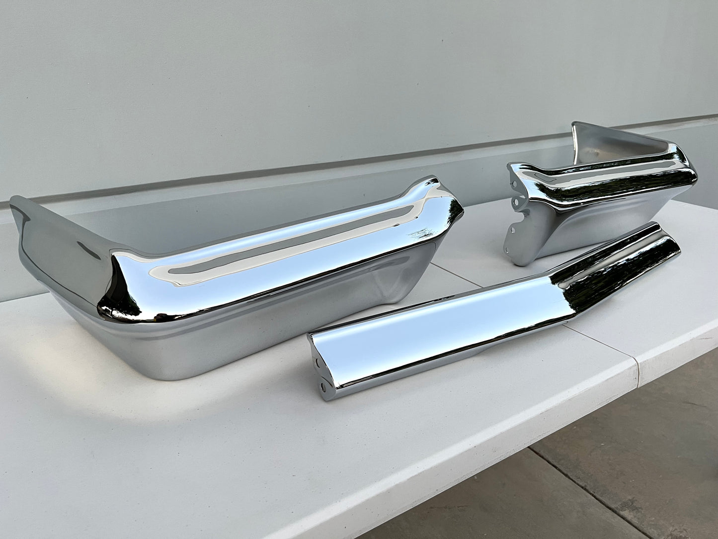 1963 CHEVY IMPALA / FULL SIZE FRONT BUMPER SET 3PC (CHROME FINISH / ORIGINAL OEM)