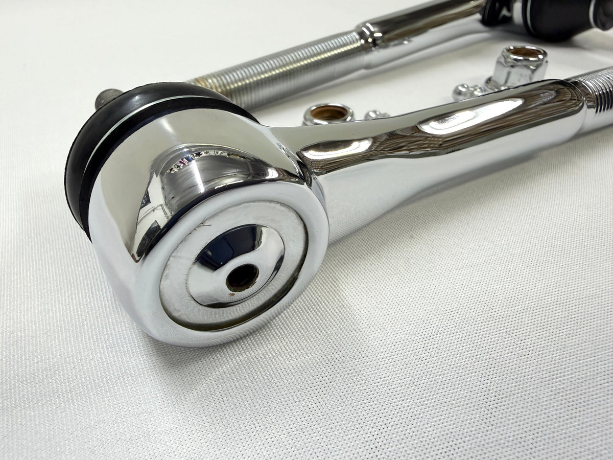 1965-68 GM FULL SIZE CHEVY IMPALA BELAIR BISCAYNE / 1966-1968 CAPRICE / 1965-1970 C10 TRUCK OUTER TIE ROD ENDS 1PAIR [NEW] / TRIPLE CHROME PLATED