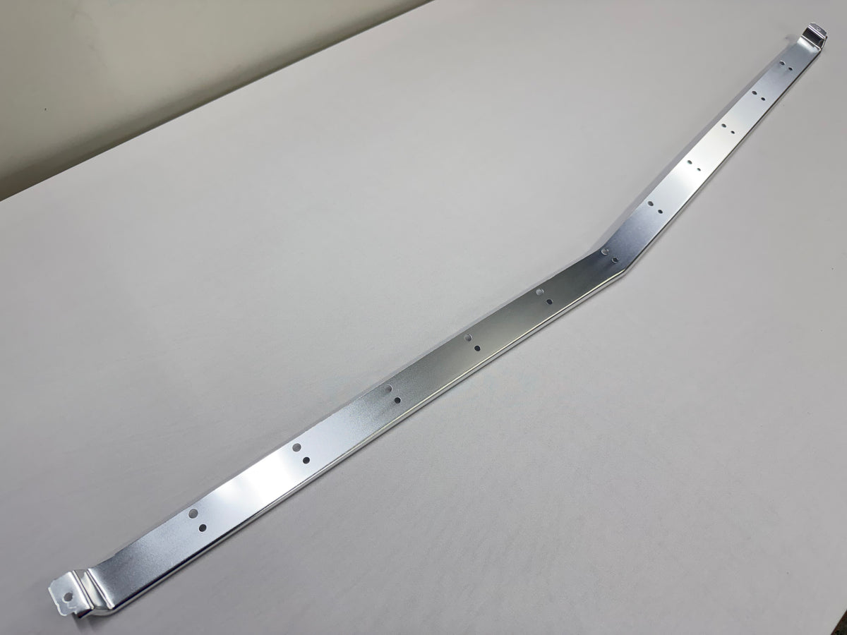 1962 CHEVY IMPALA BEL AIR BISCAYNE / FULL SIZE FRONT GRILL (GRILLE) UPPER MOLDING 1PC [NEW]