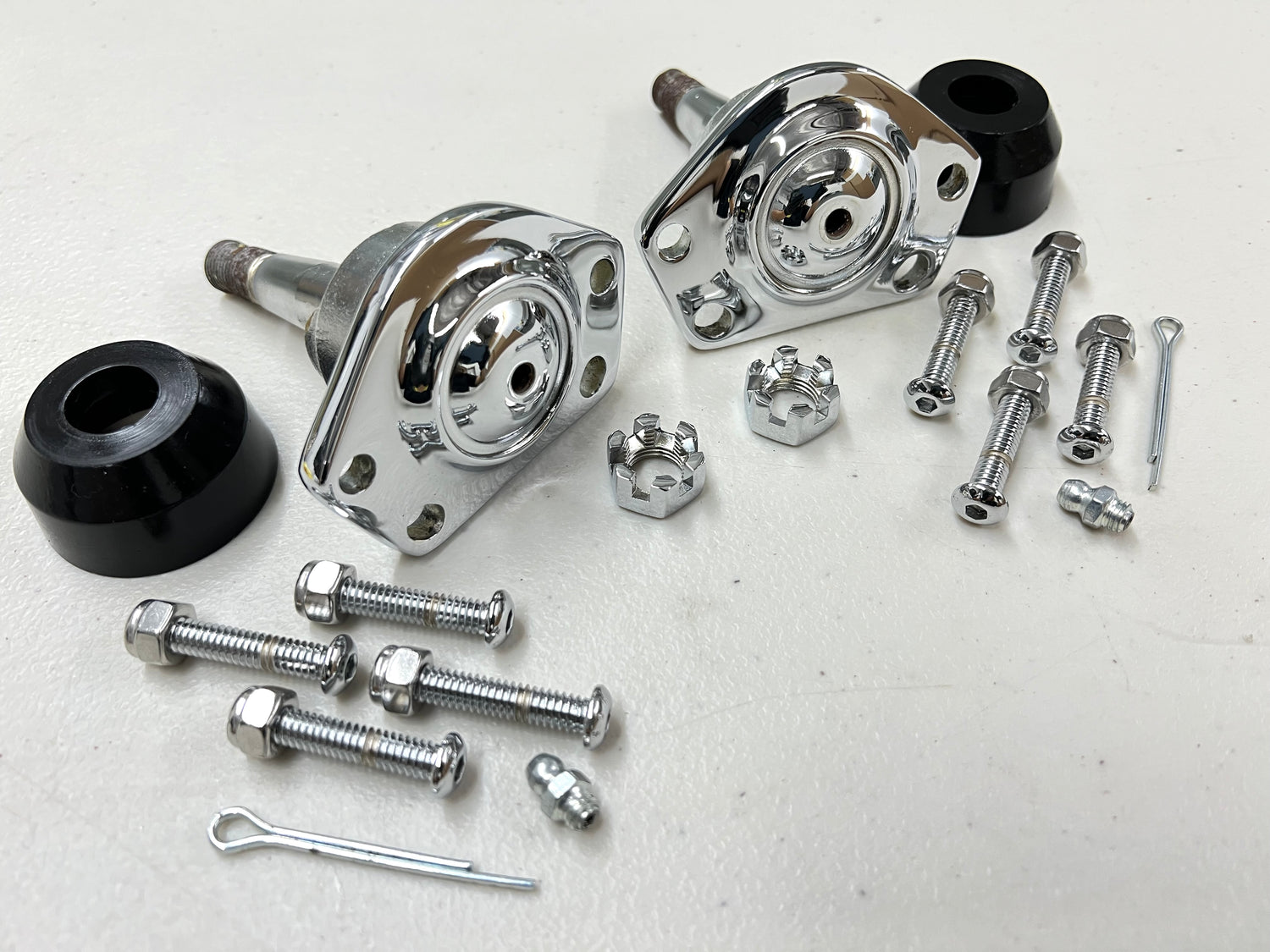 PREMIUM HEAVY DUTY UNIVERSAL UPPER BALL JOINT 4HOLE (CHEVY IMPALA , CADI , GBODY) PAIR / CHROME FINISH