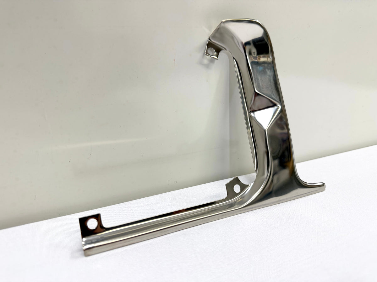 1961 CHEVROLET CHEVY IMPALA BEL AIR BISCAYNE GAS DOOR GUARD 1PC / STAINLESS STEEL [NEW]