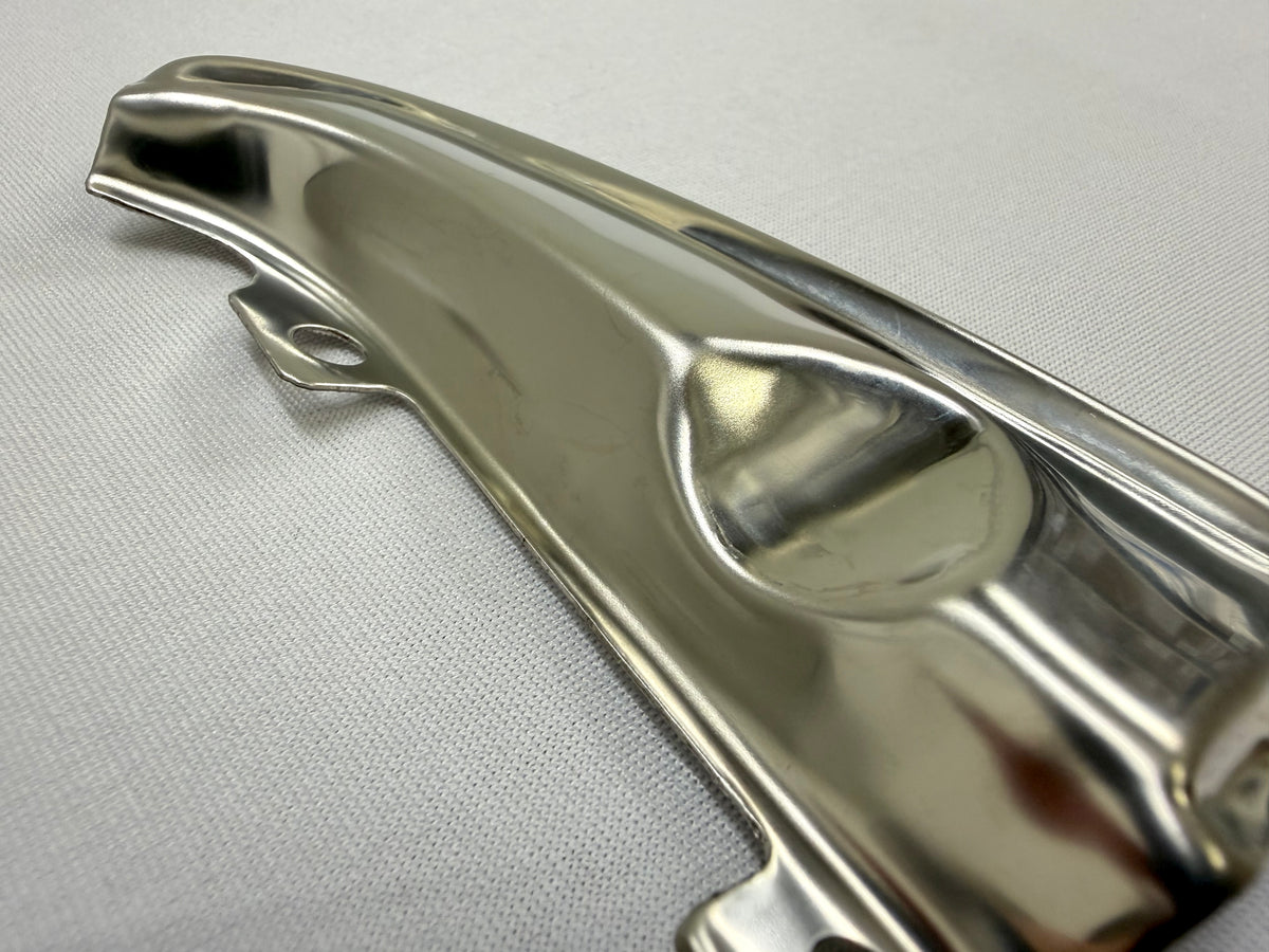 1964 CHEVROLET CHEVY IMPALA SUPER SPORT SS GAS DOOR GUARD 1PC / STAINLESS STEEL [NEW]