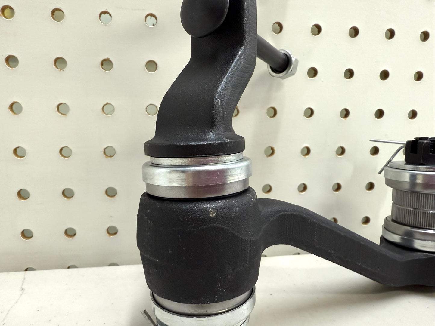 1955-57 GM CHEVY BEL AIR PREMIUM HD IDLER ARM WITH UPGRADED BEARING CONVERSION / RAW FINISH