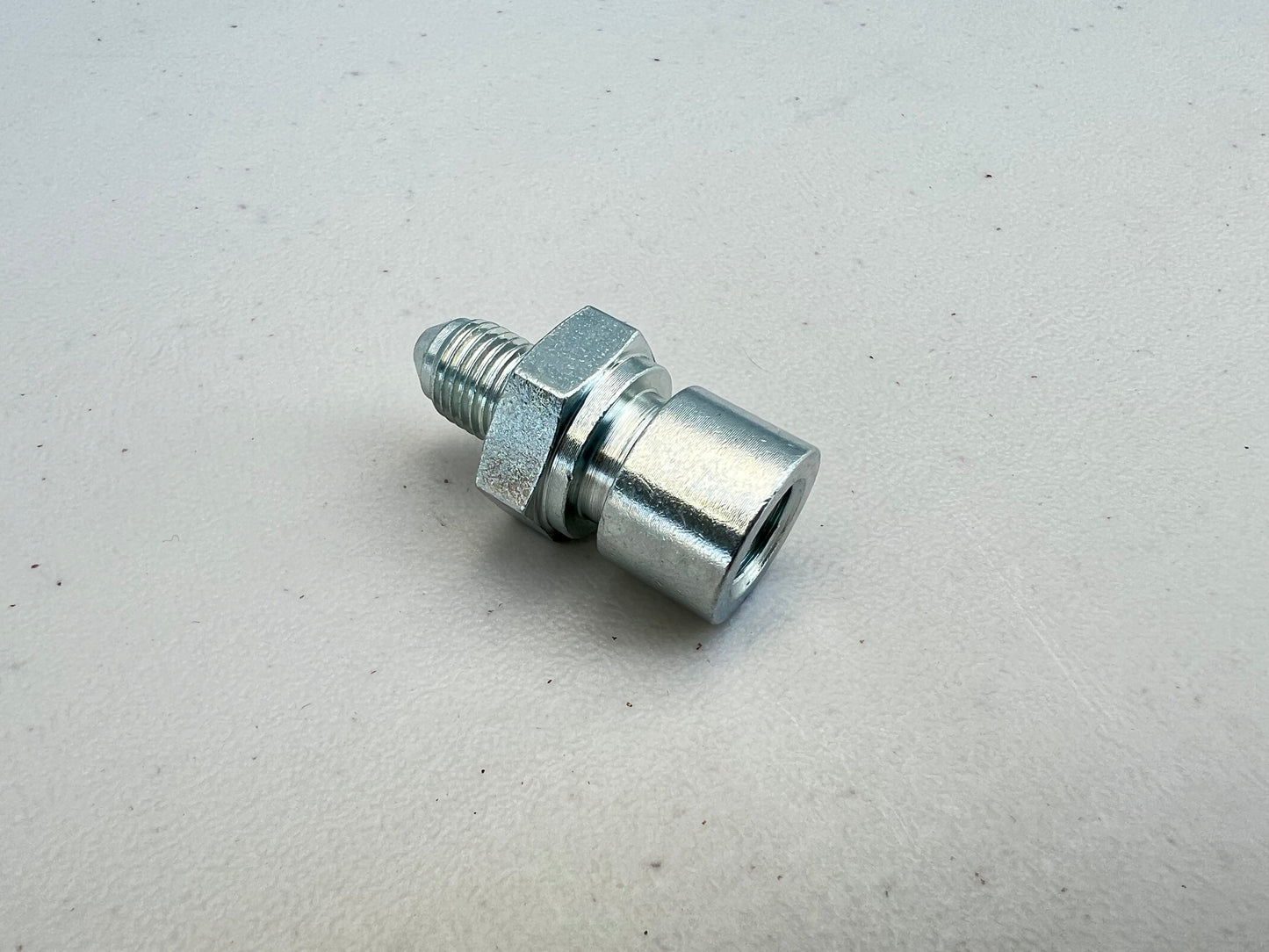 BRAKE FITTING [NEW]