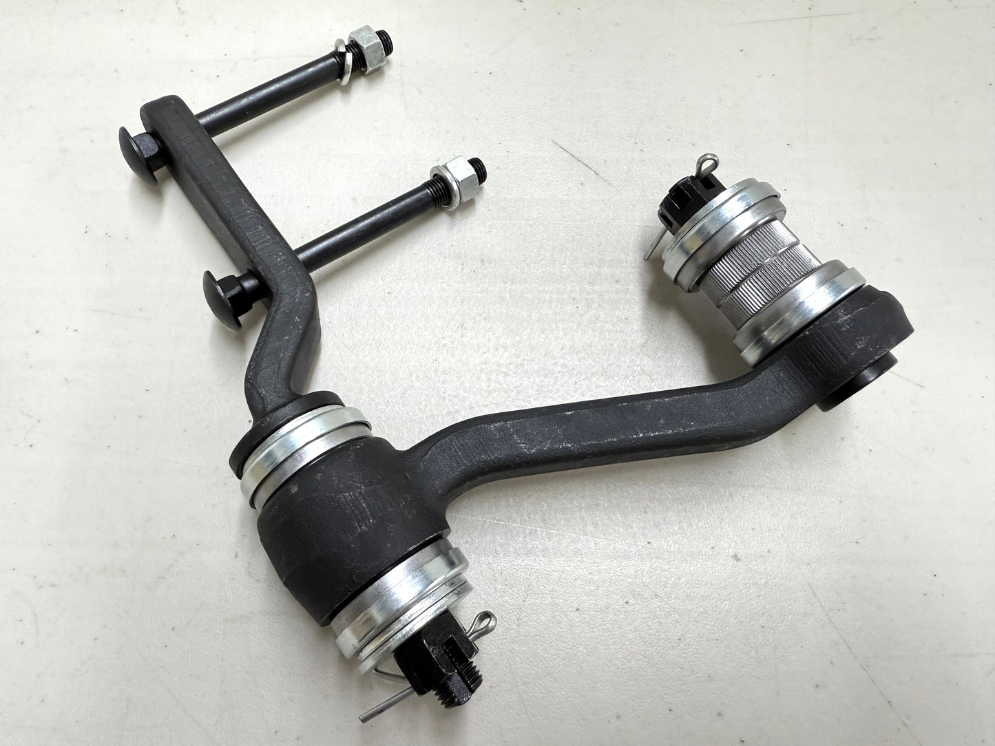 1955-57 GM CHEVY BEL AIR PREMIUM HD IDLER ARM WITH UPGRADED BEARING CONVERSION / RAW FINISH