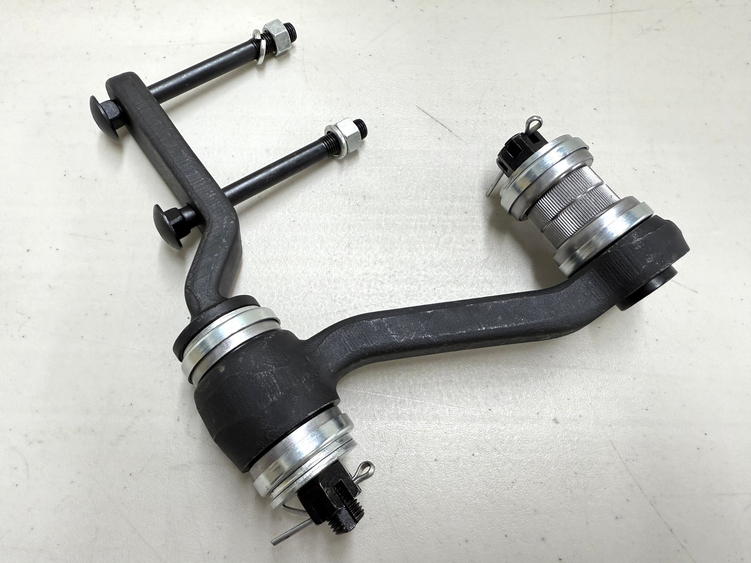 1955-57 GM CHEVY BEL AIR PREMIUM HD IDLER ARM WITH UPGRADED BEARING CONVERSION / RAW FINISH