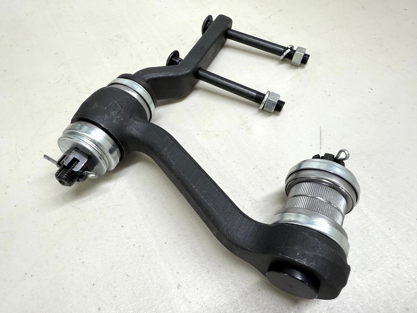 1955-57 GM CHEVY BEL AIR PREMIUM HD IDLER ARM WITH UPGRADED BEARING CONVERSION / RAW FINISH
