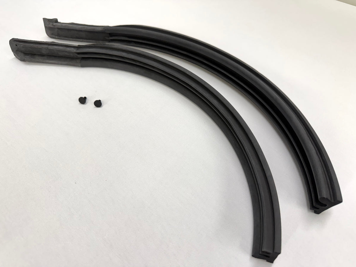 1961-1962 CHEVROLET CHEVY IMPALA 2 DOOR CONVERTIBLE PILLAR POST WEATHERSTRIPS RUBBERS SEALS 1PAIR / OLDSMOBILE 88 98