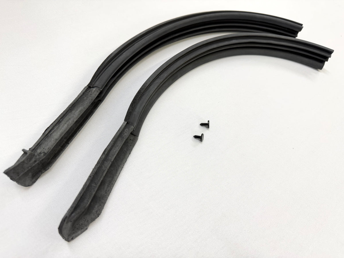 1961-1962 CHEVROLET CHEVY IMPALA 2 DOOR CONVERTIBLE PILLAR POST WEATHERSTRIPS RUBBERS SEALS 1PAIR / OLDSMOBILE 88 98