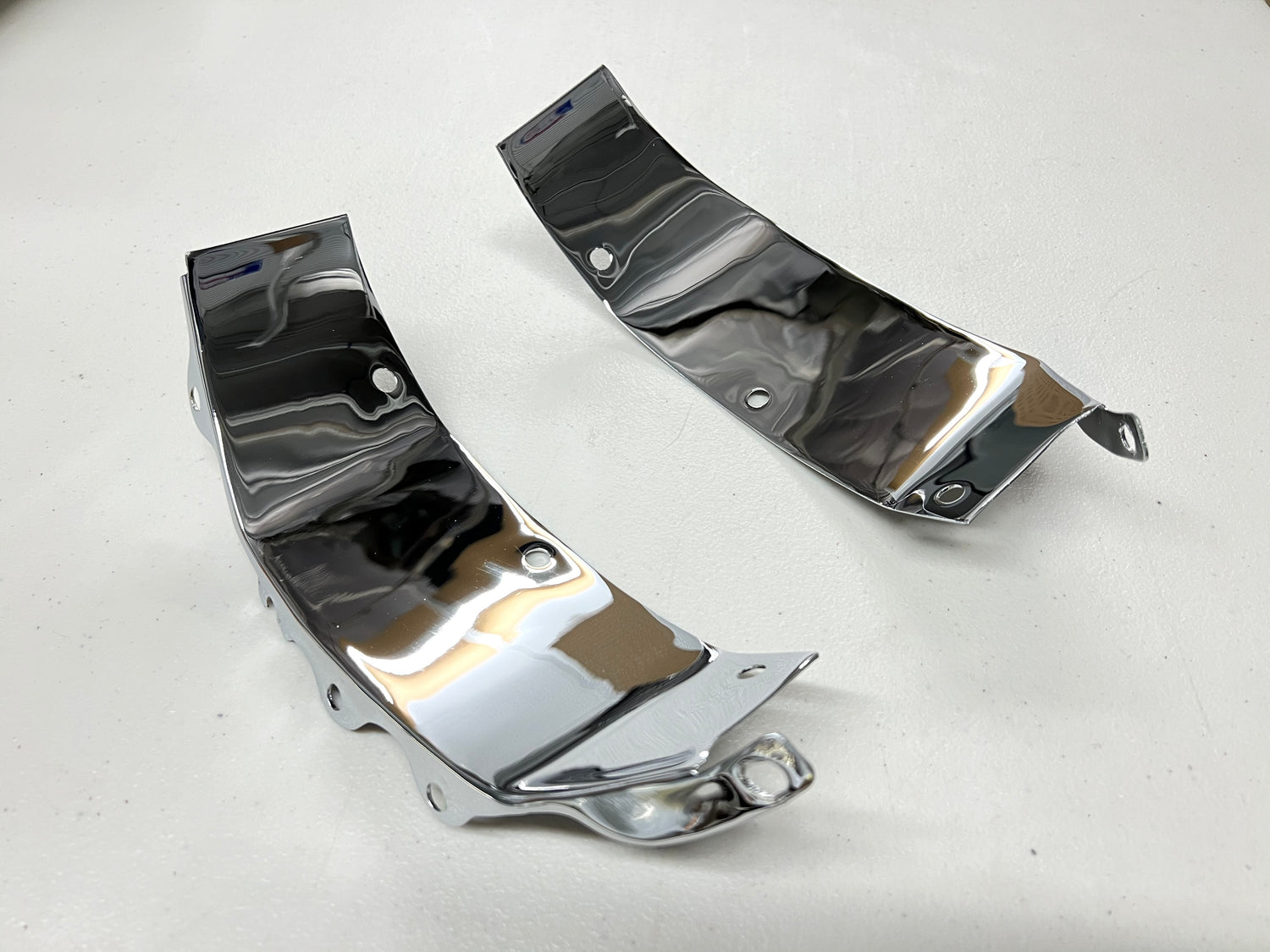 1964 CHEVY IMPALA / FULL SIZE FRONT GRILL FENDER MOUNTING BRACKETS HALF MOON 2PC / CHROME FINISH [ORIGINAL OEM RESTORED]