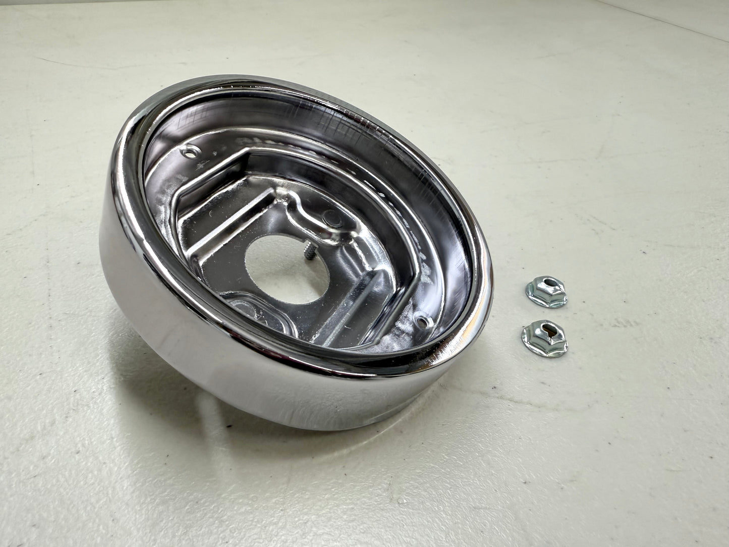 1960 CHEVY IMPALA BEL AIR BISCAYNE TAIL LAMP BASE , TAILLAMP BEZEL TAIL LIGHT HOUSING 1PC / IMPORT CHROME [NEW]