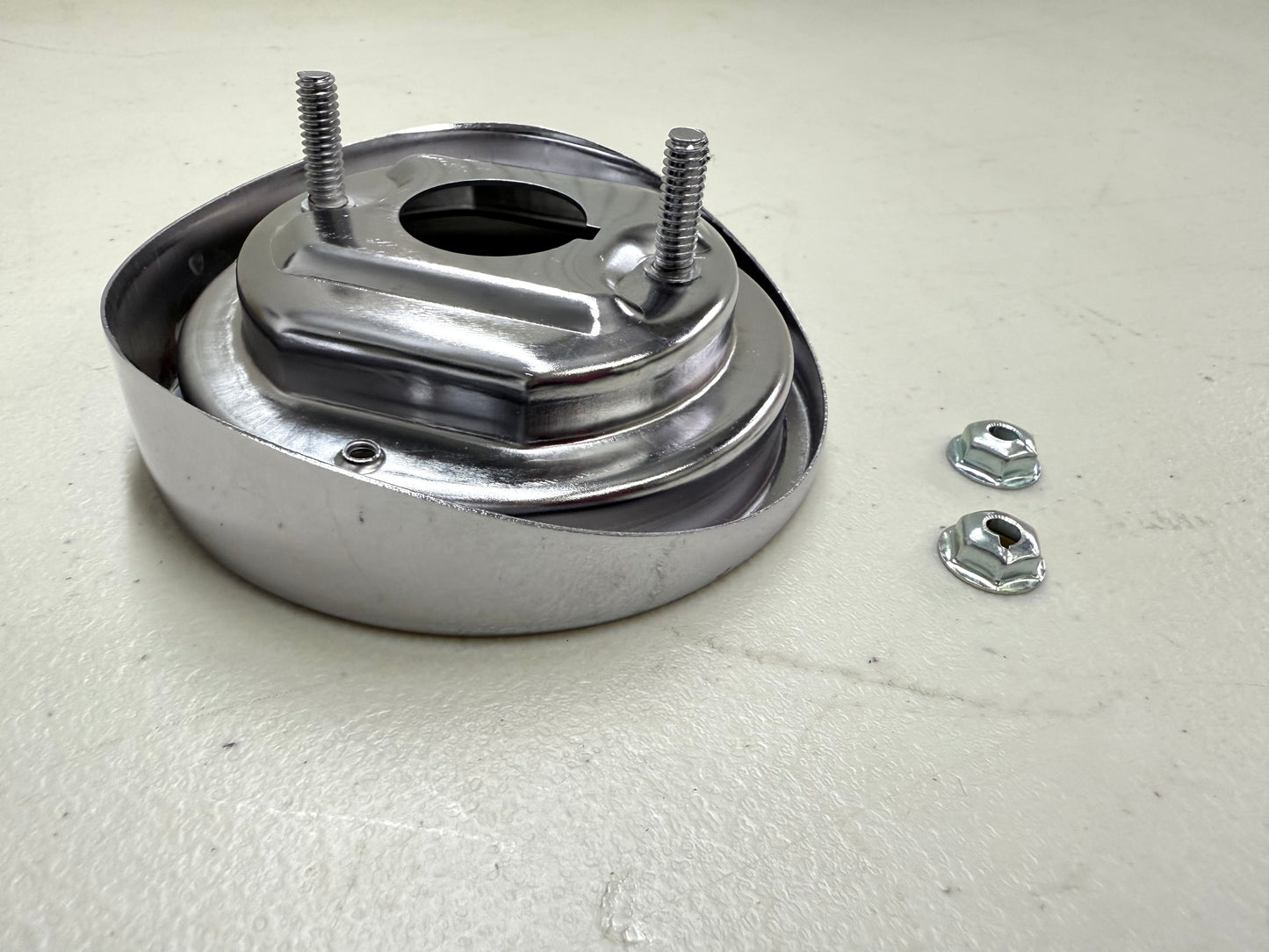 1960 CHEVY IMPALA BEL AIR BISCAYNE TAIL LAMP BASE , TAILLAMP BEZEL TAIL LIGHT HOUSING 1PC / IMPORT CHROME [NEW]