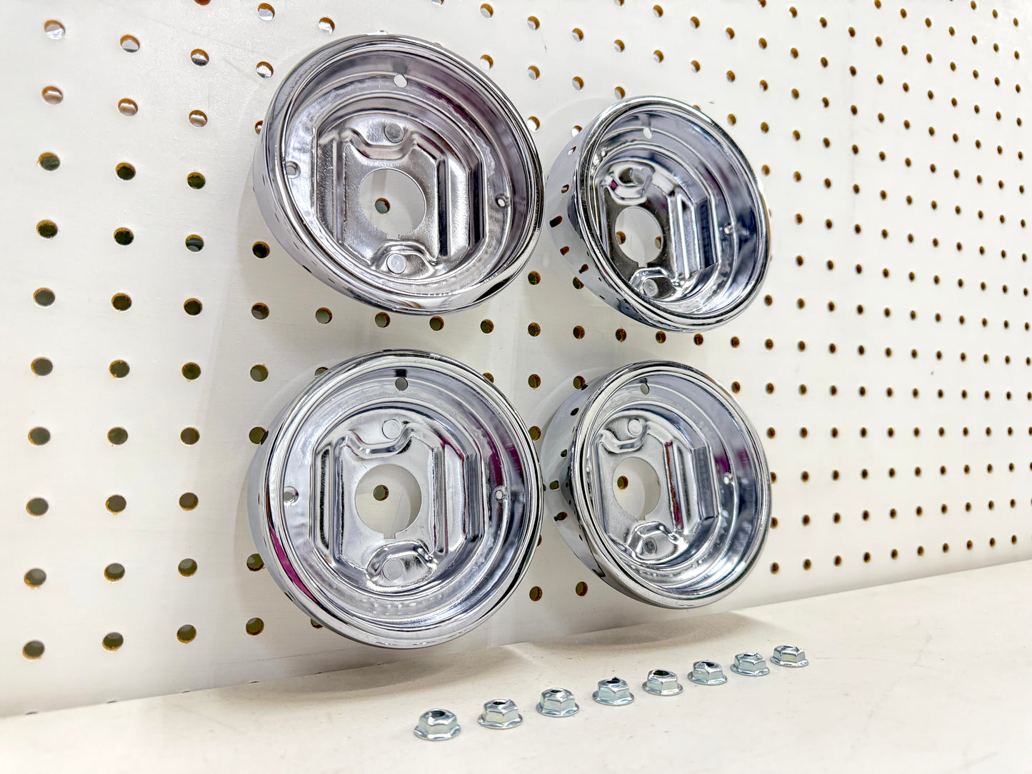 1960 CHEVY IMPALA BEL AIR BISCAYNE TAIL LAMP BASE , TAILLAMP BEZEL TAIL LIGHT HOUSING SET / IMPORT CHROME [NEW]