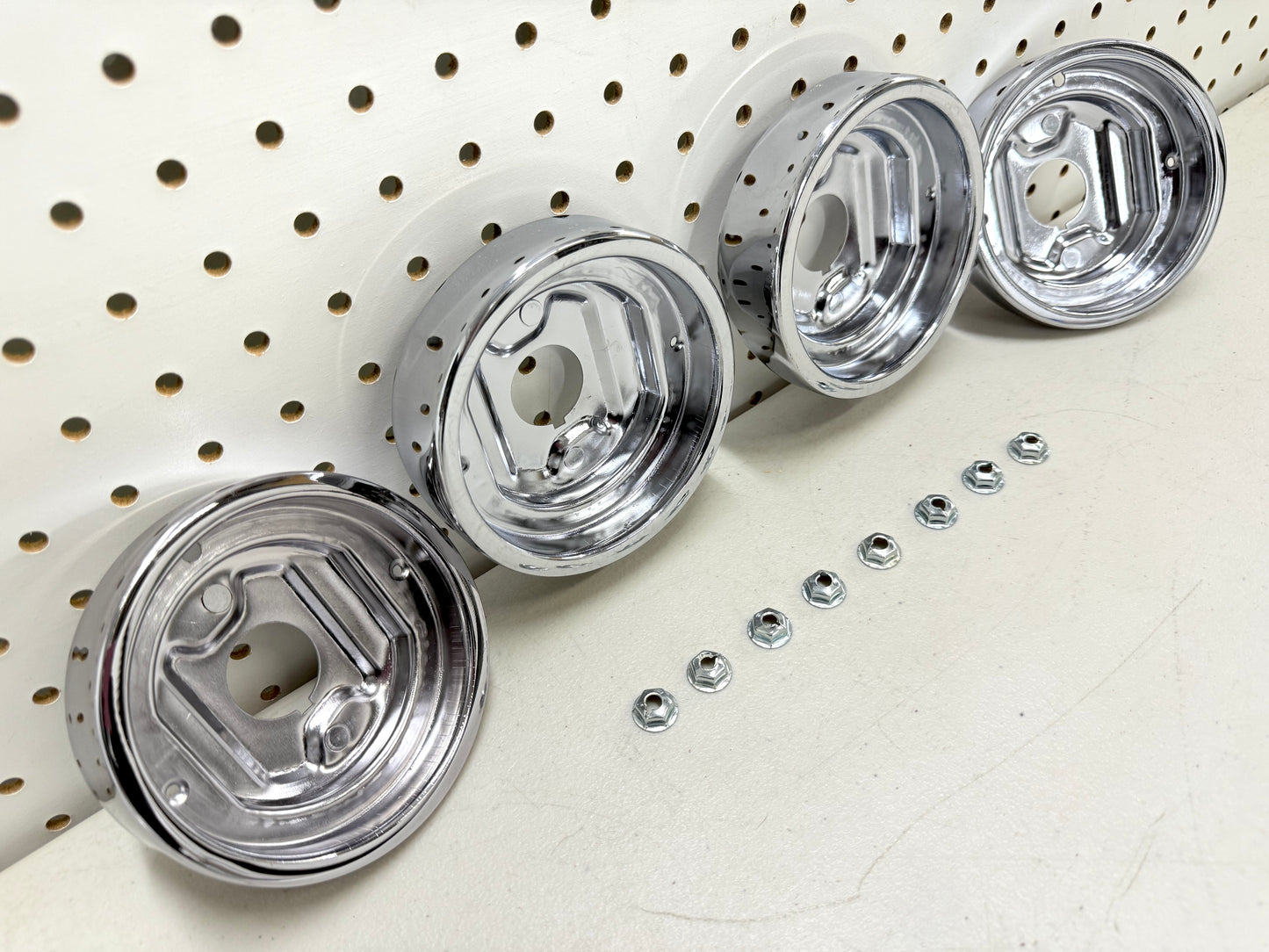 1960 CHEVY IMPALA BEL AIR BISCAYNE TAIL LAMP BASE , TAILLAMP BEZEL TAIL LIGHT HOUSING SET / IMPORT CHROME [NEW]