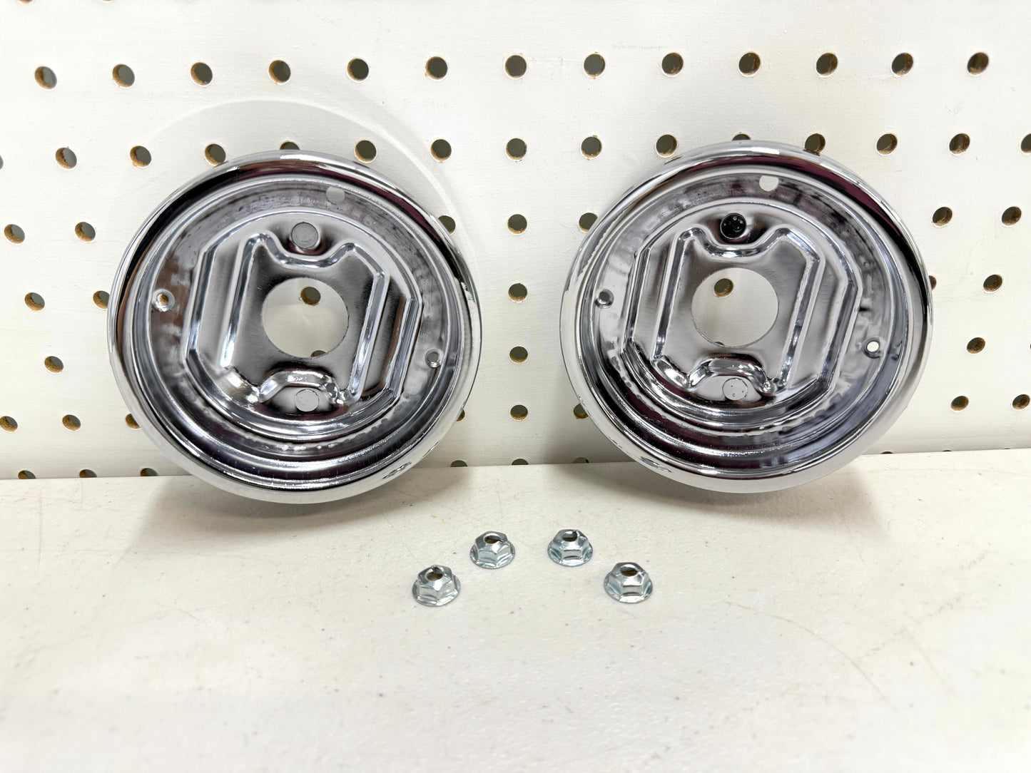 1960 CHEVY CHEVROLET IMPALA REAR BACKUP (REVERSE) LAMP BASE , TAILLAMP BEZEL , BACK UP LIGHT HOUSING SET 2PC / IMPORT CHROME [NEW]