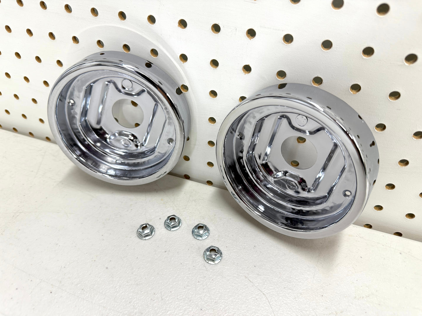 1960 CHEVY CHEVROLET IMPALA REAR BACKUP (REVERSE) LAMP BASE , TAILLAMP BEZEL , BACK UP LIGHT HOUSING SET 2PC / IMPORT CHROME [NEW]
