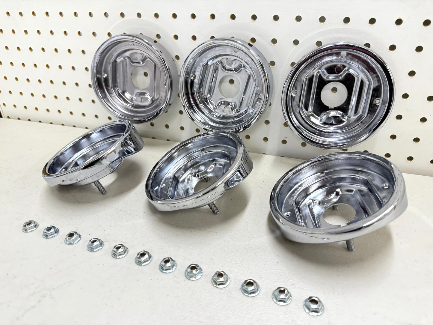 1960 CHEVY IMPALA BEL AIR BISCAYNE COMPLETE TAIL LAMP BASE SET (TAILLAMP BEZEL TAIL LIGHT HOUSING SET) 6PC / IMPORT CHROME [NEW]