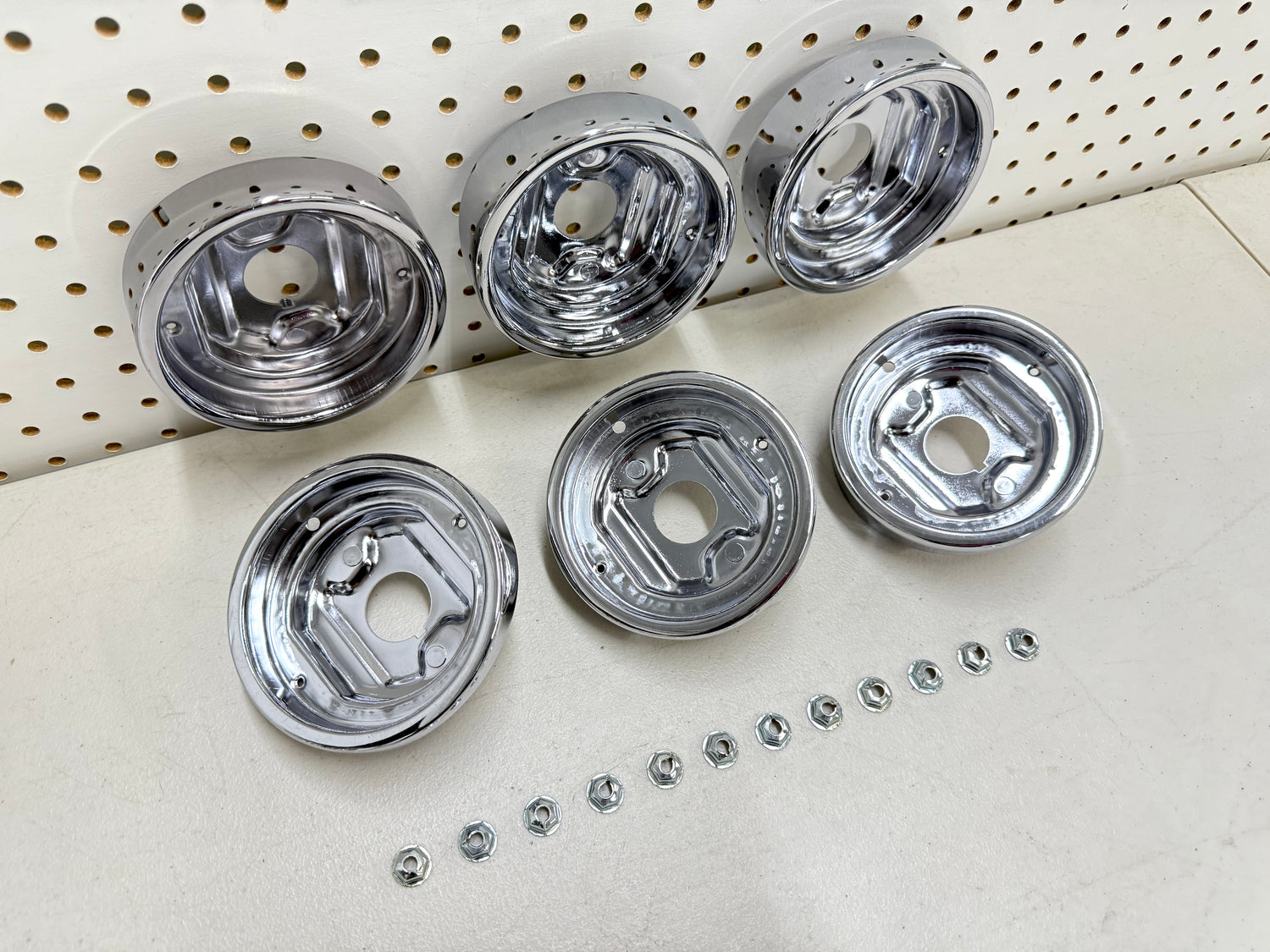 1960 CHEVY IMPALA BEL AIR BISCAYNE COMPLETE TAIL LAMP BASE SET (TAILLAMP BEZEL TAIL LIGHT HOUSING SET) 6PC / IMPORT CHROME [NEW]