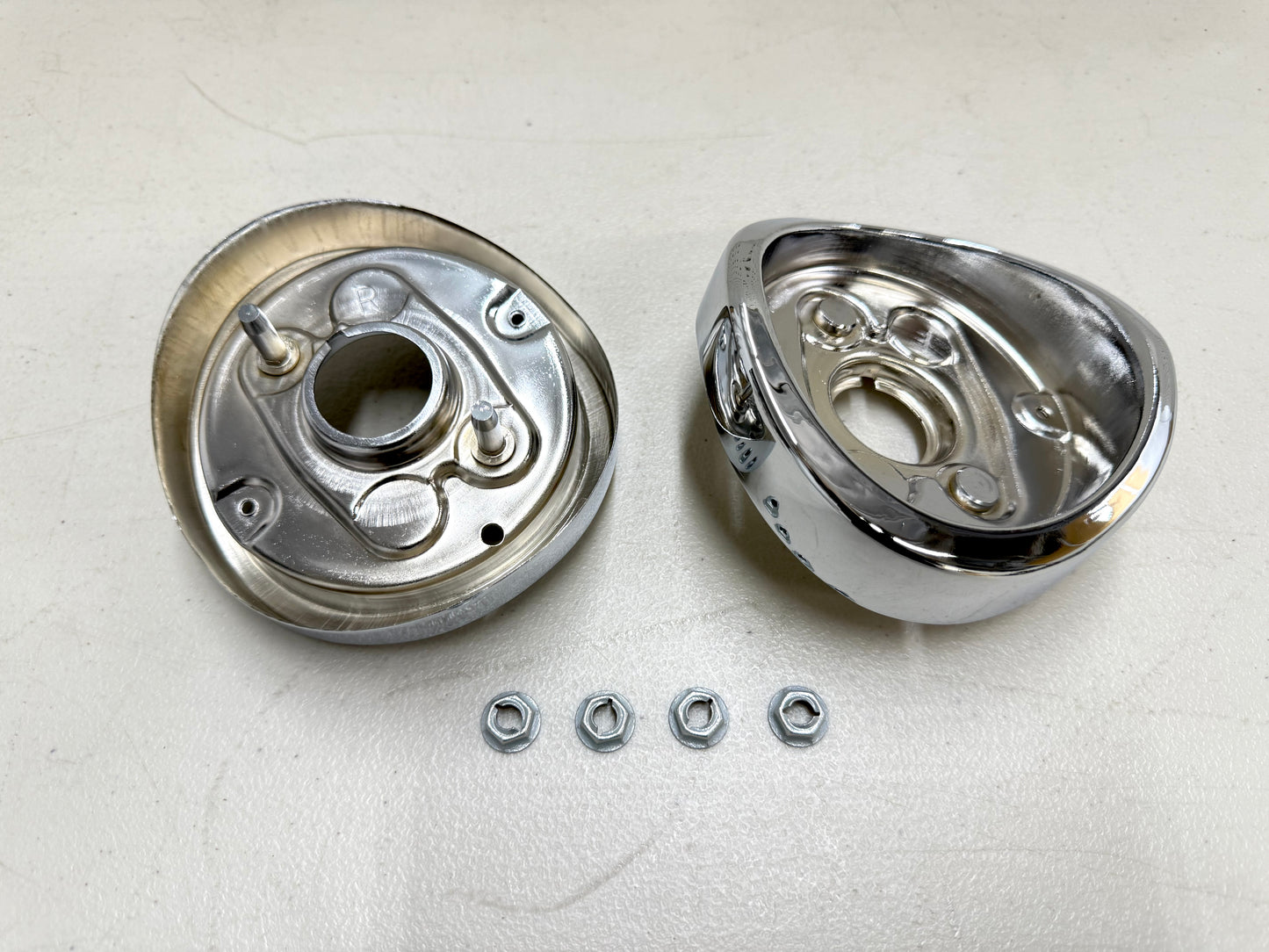 1962 CHEVY IMPALA BEL AIR BISCAYNE TAIL LAMP BASE , TAILLAMP BEZEL TAIL LIGHT HOUSING 1PAIR / IMPORT CHROME [NEW]