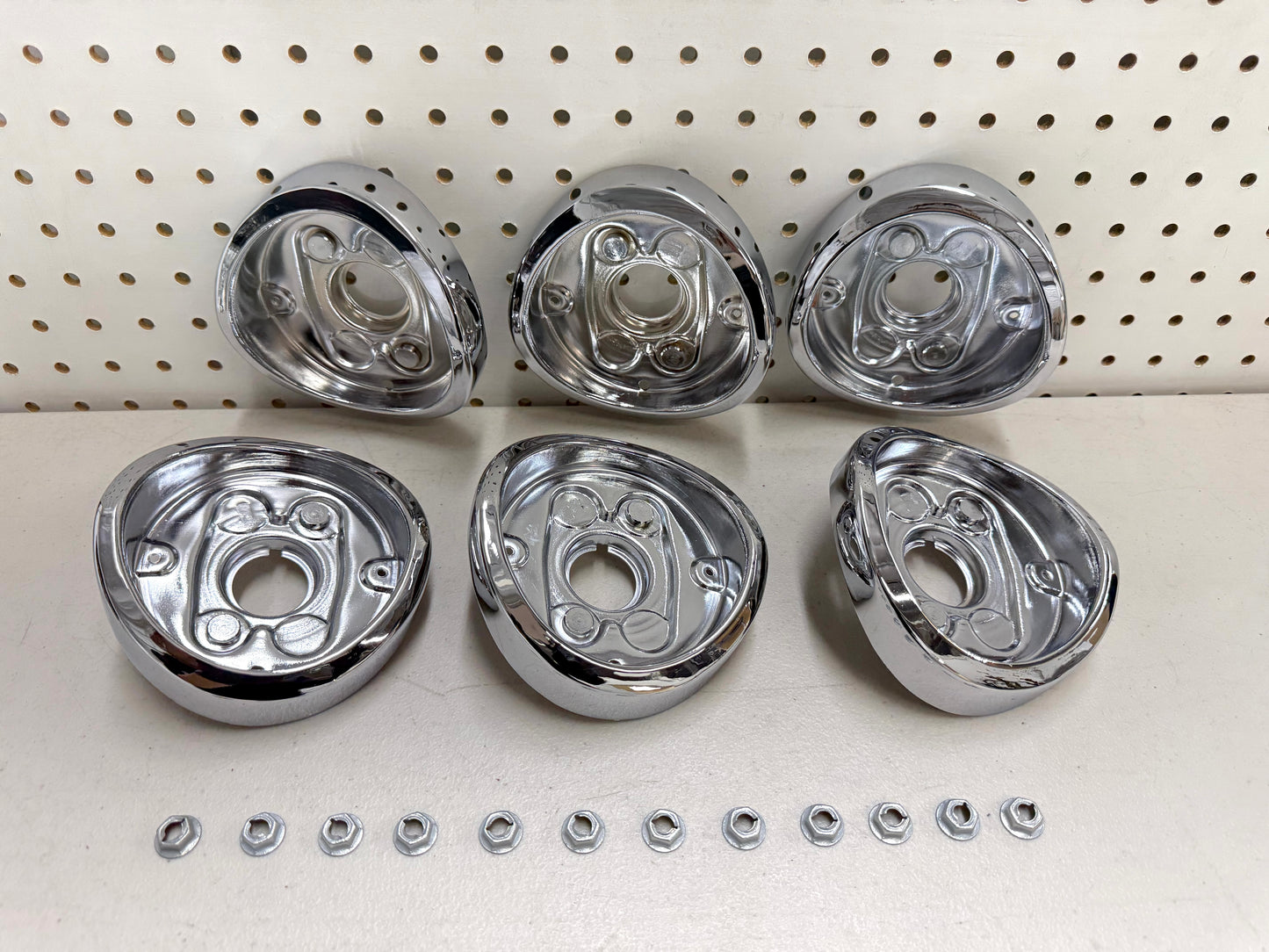 1962 CHEVY IMPALA BEL AIR BISCAYNE COMPLETE TAIL LAMP BASE SET (TAILLAMP BEZEL TAIL LIGHT HOUSING SET) 6PC / IMPORT CHROME [NEW]