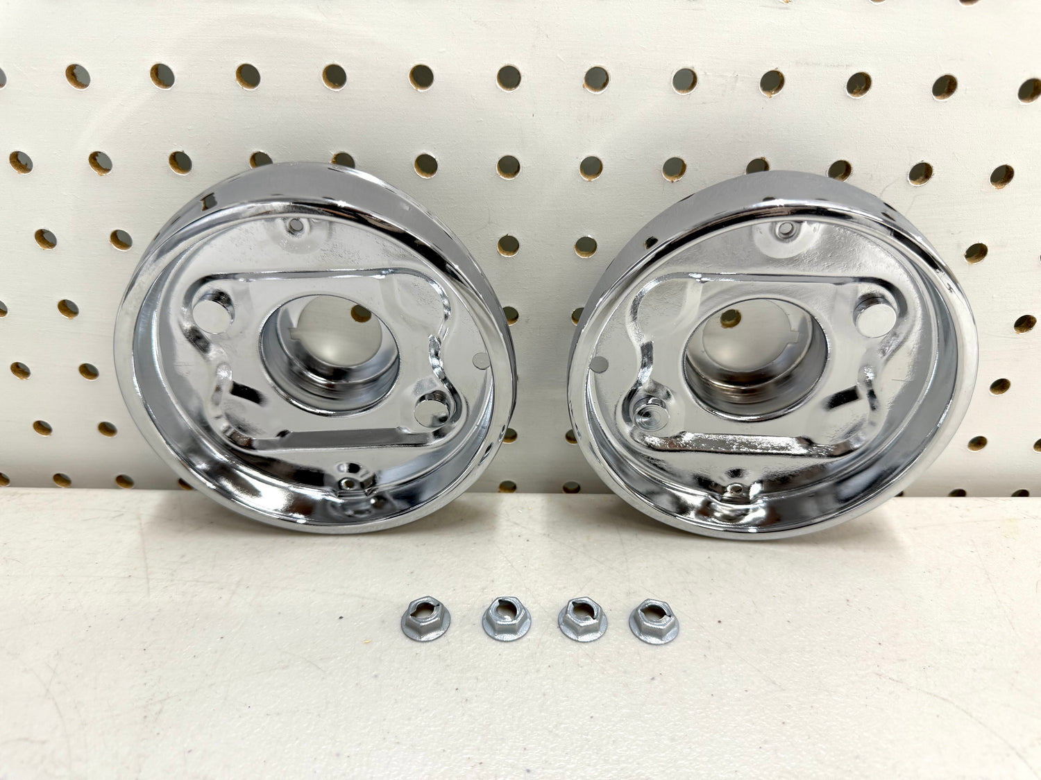 1963 CHEVY IMPALA BEL AIR BISCAYNE TAIL LAMP BASE , TAILLAMP BEZEL TAIL LIGHT HOUSING 1PAIR LH and RH / IMPORT CHROME [NEW]