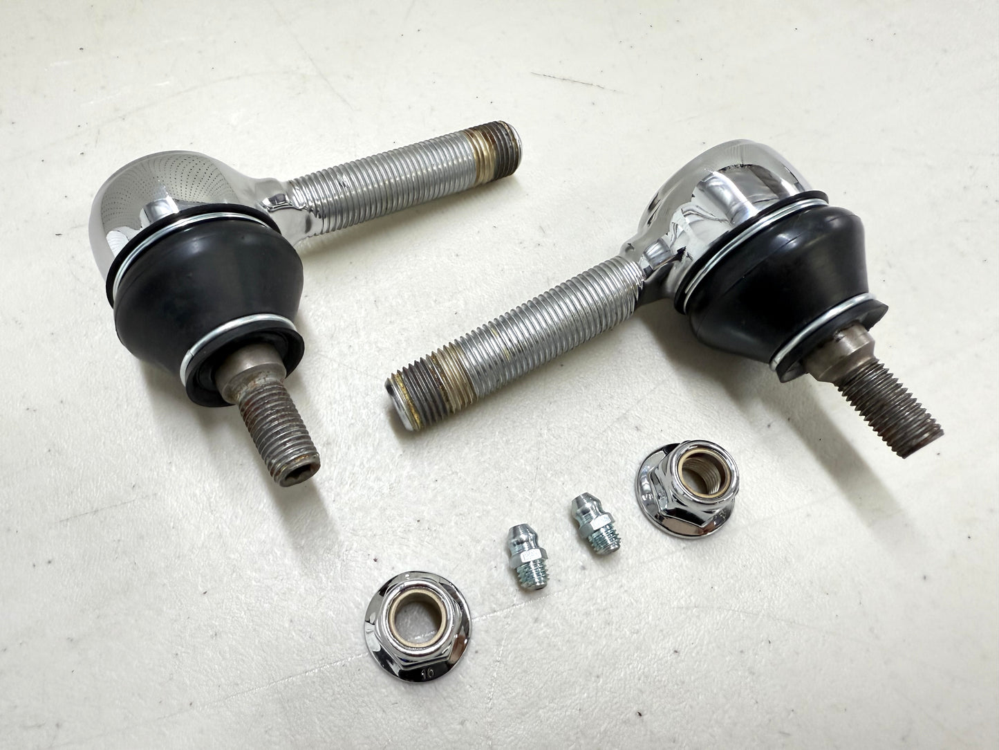 1955-1957 GM CHEVY BEL AIR / FULL SIZE STANDARD OUTER TIE ROD ENDS 1PAIR [NEW] / TRIPLE CHROME PLATED