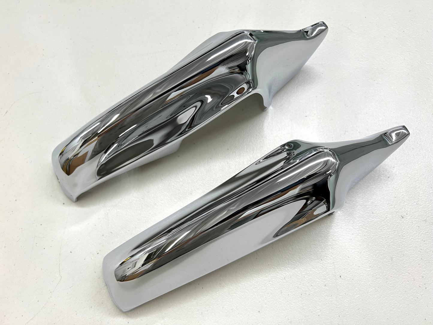 1963 CHEVY IMPALA / FULL SIZE REAR BUMPER GUARDS 2PC / CHROME FINISH [ORIGINAL OEM RESTORED]